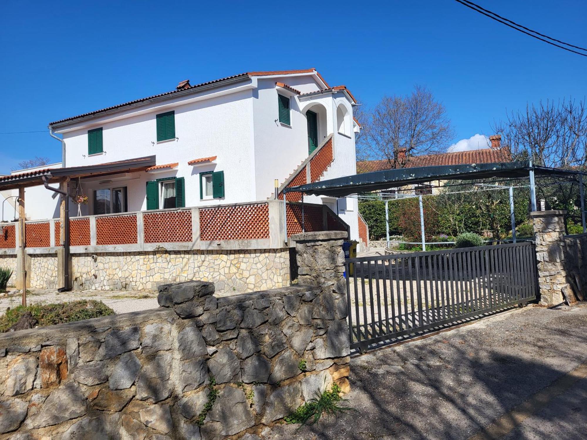 Apartment Skrnjug Brzac