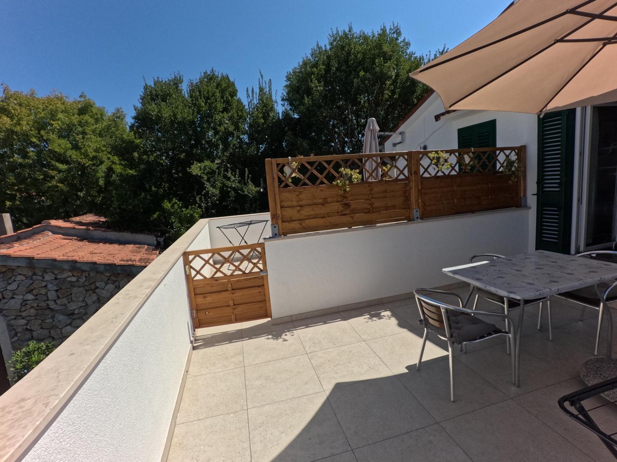 Skrnjug Apartamento *